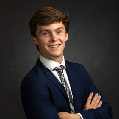 Tyler Allen Headshot